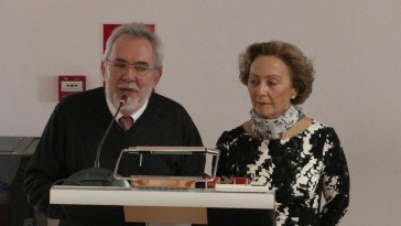 Homenaje - Prof. Dª Rosa Mª Ruiz Vázquez y Prof. D. Santiago Torres Martínez