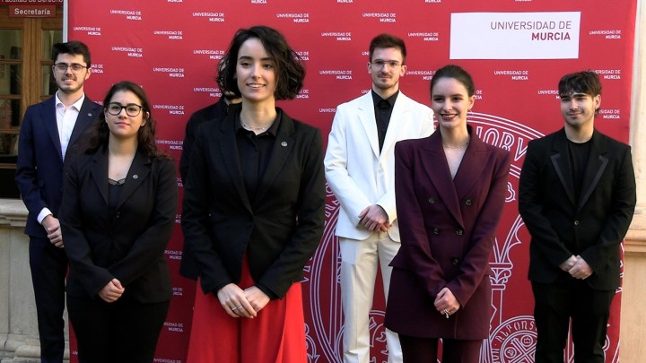 Bienvenida de la nueva junta directiva del Consejo de Estudiantes de la Universidad de Murcia